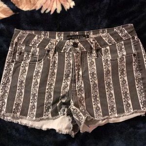 Hot Topic Steampunk Lovesick Shorts Size 9